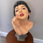 Groot Borstbeeld - Jaren ‘70 Vrouw thumbnail 8
