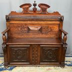 Bank In Renaissancestijl. thumbnail 4