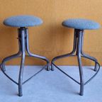 Unieke Vintage Industriële Krukken, In Hoogte Verstelbaar thumbnail 2
