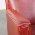 Comfortabele, Stijlvolle Rood Geverfde Armchair Gemaakt Van Schapenleer thumbnail 12