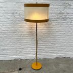 Midcentury Vloerlamp Van Leer En Chroom - Geel Uniek! thumbnail 2