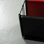 Wandrekje Met Zwarte En Rode Metalen Plank 7126 thumbnail 9