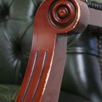 Tijdloze Groene Rundleren Chesterfield Bureaustoel In Engelse Stijl Op Wieltjes thumbnail 7