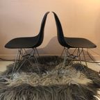 Eames Vitra (Dsr) Plastic Side Chairs thumbnail 5
