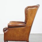 Mooie, Luxe En Comfortabele Engelse Stijl Schapenleren Oorfauteuil Met Een Prachtig Patina thumbnail 6