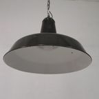 Industriele Hanglamp Met Geemailleerde Stalen Kap thumbnail 8