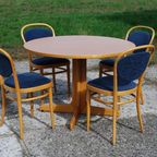 Ronde Tafel Met 4 Stoelen, Thonet thumbnail 8