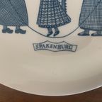 Vintage Nederlandse Spakenburg Klederdracht Borden Van Royal Sphinx Maastricht. thumbnail 3