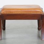 Unieke Schapenleren Hocker Met Mooie Details En Gecombineerd Met Hout thumbnail 5