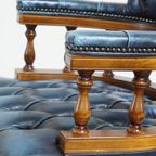 Fijne, Blauwe Rundlederen Chesterfield Bureaustoel Met Mooie Details thumbnail 11