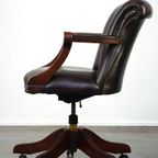 Donkerbruine Engelse Rundleren Chesterfield Bureaustoel Met Mooie Accenten thumbnail 6