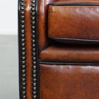 Grote En Luxe Schapenleren Oorfauteuil Met Een Prachtige Warme Kleurstelling thumbnail 11