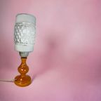 Vintage Tafellamp / Mini Lampje Met Oranje Voet / Chroom thumbnail 4