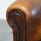 Comfortabele En Karaktervolle Schapenleren Clubfauteuil Met Een Prachtige Kleurstelling thumbnail 10