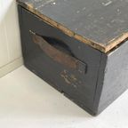 Brocante Industriele Zware Kist Met Tekst thumbnail 6