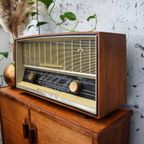 Oude Vintage Radio Omgebouwd Tot Bluetooth Speaker thumbnail 4
