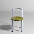 Speelse Set Van Postmoderne Eetkamerstoelen In Wit En Olijfgroen Metaal, Italië 1980S thumbnail 9