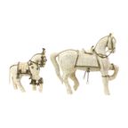 Koppel Decoratieve Houten Paarden Bedekt Met Been Mozaïek Verzilverd thumbnail 8