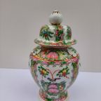 Vintage Chinese Gember Pot.Famille Rose thumbnail 3