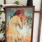 Grote Ingelijste Alphonse Mucha Print, Prachtige Zomerse Dame thumbnail 7