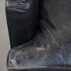 Luxe Zwarte Generfde Rundleren Fauteuil/Armchair Met Een Diepe Zit En Een Correcte Afwerking thumbnail 12