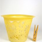 Vintage Plastic Potjes thumbnail 3