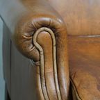 Geweldige, Karaktervolle Vintage Schapenleren Oorfauteuil Met Een Mooi Patina thumbnail 11