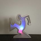 Keith Haring La Linea Lamp Osvaldo Cavandoli Zilver (nieuw In Originele Verpakking) thumbnail 13