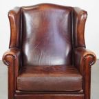 Comfortabele Engelse Stijl Schapenleren Oorfauteuil In Een Prachtige Diepe Cognac Kleur thumbnail 3