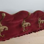 Vintage Victoriaanse Stijl Wandkapstok (Rood Fluweel). thumbnail 4