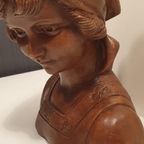 Kunsthars Buste Borstbeeld Jonge Vrouw Genummerd thumbnail 11
