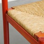 Leuke Set Van 2 Rode Vintage Houten Stoelen Uit De Jaren ’70 Met Een Gevlochten Rieten Zitting thumbnail 9