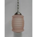 Art Deco Hanglamp Met Roze Matglazen Kap thumbnail 3