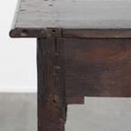 Unieke Antieke Side Table/ Dresser Uit Begin 18e Eeuw Met Een Onvoorstelbaar Patina thumbnail 3