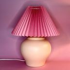 Perzikkleurige Mushroom Lamp Met Grote Hardroze Plissé Kap - Tnc2 thumbnail 4