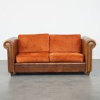Luxe En Comfortabele Schapenleren 2.5 Zits Bank Van Topkwaliteit Met Oranje Stoffen Kussens thumbnail 8