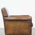 Subtiele, Stoere, Donkere En Strak Afgewerkte Schapenleren Fauteuil/armchair Met Veel Karakter thumbnail 4
