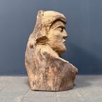 Groot Formaat Uit Houten Stam Gesneden Hoofd Of Gezicht thumbnail 18