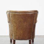 Subtiele Rundleren Fauteuil Met Een Omkeerbaar Kelim Zitkussen thumbnail 5