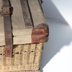 Wwii - French - Emergency / Medical Dropping Container Made From Wicker With Leather Straps thumbnail 9