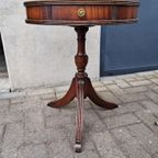 Vintage Bijzettafeltje Met Leder. thumbnail 12