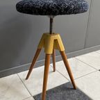 Piano Stool Adjustable In Height thumbnail 3