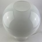 Vintage Witglazen Tafellamp 'bulb' Van Glashütte Limburg 1979 thumbnail 8