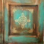 Antiek Wandpaneel / Oude Houten Deur In Turquoise Blauw Met Goud Patronen. thumbnail 4