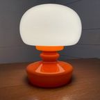 Vintage Tafellamp Van Wit En Oranje Glas Uit 1960 thumbnail 2