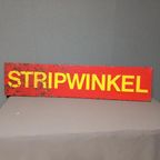 Vintage Reclamebord Van Een Stripwinkel thumbnail 4