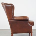 Luxe, Statige, Oorfauteuil Gemaakt Van Rundleer In Een Prachtige Warme Cognac Kleur thumbnail 4