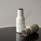 Audo Copenhagen Bottle Grinder Peper- En Zoutmolen Ash/carbon Beuken thumbnail 4