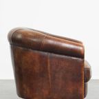 Comfortabele En Karaktervolle Schapenleren Clubfauteuil Met Een Prachtige Kleurstelling thumbnail 3