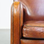 Comfortabele Armchair Gemaakt Van Schapenleer Met Een Mooie Afwerking En Prachtige Kleuren thumbnail 11